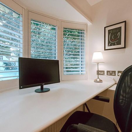 The Sandy Studio Flat In Petersham Strawberry Hill Esterno foto