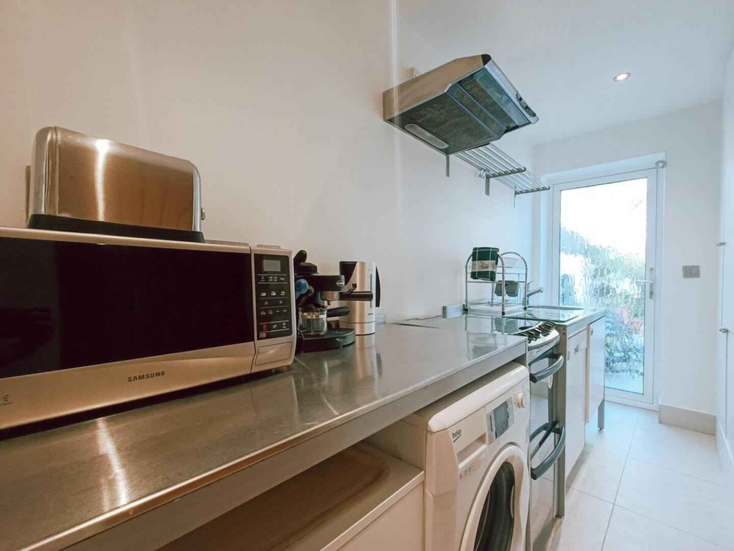 The Sandy Studio Flat In Petersham Strawberry Hill Esterno foto